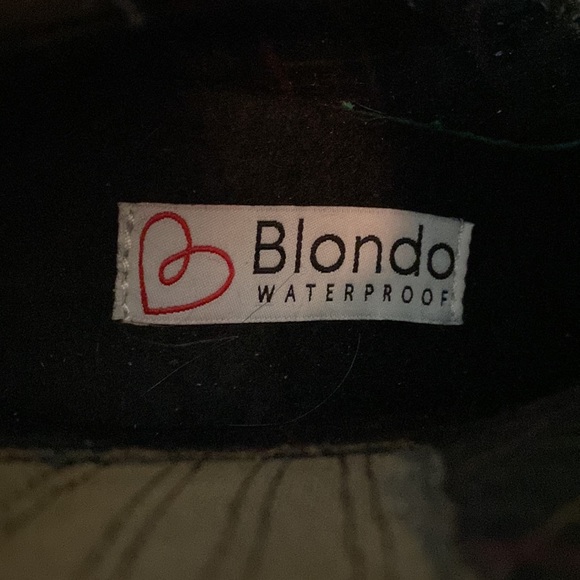 Blondo Waterproof by Snake Print Bootie Size 6 - Picture 6 of 6